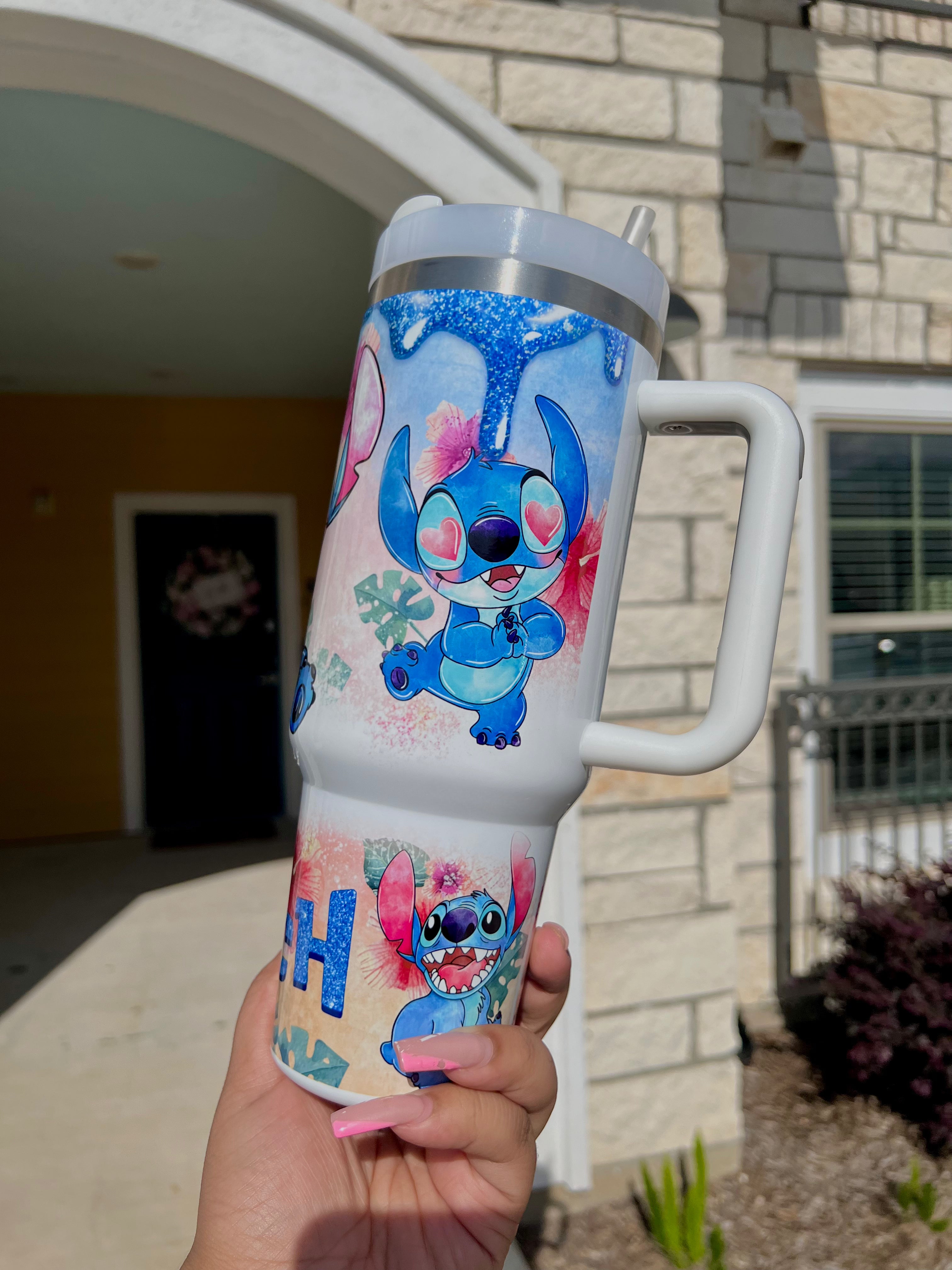 stitch with @kailahcasillasbird this creator is trying to sell fake s,  Stanley Tumblers 